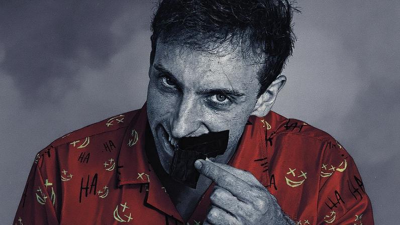 Comediante Leo Lins em apresentação (Foto: Reprodução)