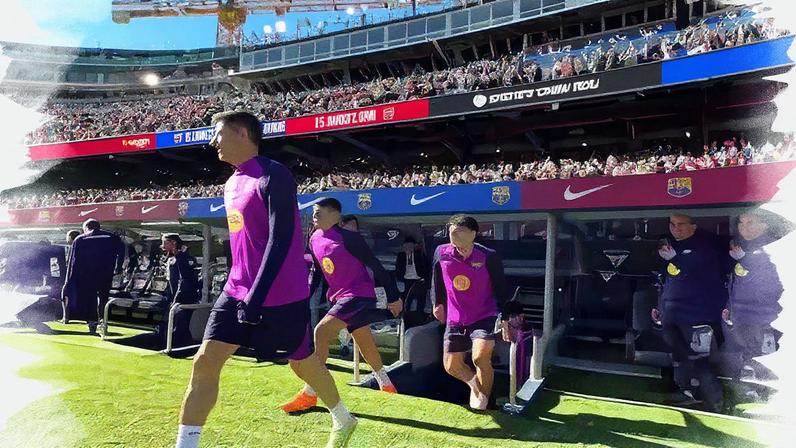 Barcelona faz treino aberto para a torcida no Camp Nou