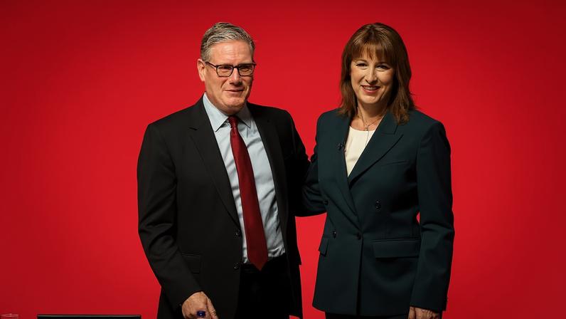 Governo de Starmer busca unidade para conter rebelião interna antes do Orçamento