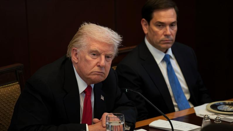 O duplo papel de Marco Rubio: falcão na Venezuela, pomba na Ucrânia