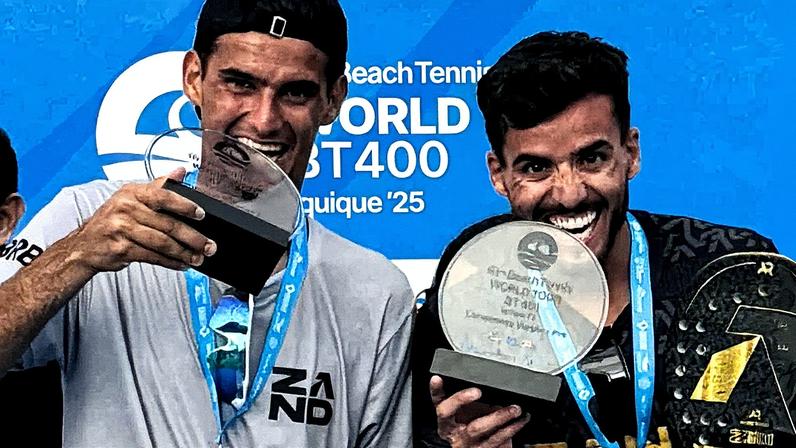 Daniel Mola (à esquerda) e Antomi Ramos (Foto: @programaplaybt)