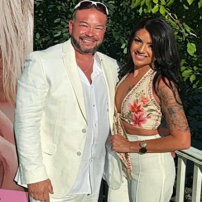 Jon Gosselin casa com Stephanie Lebo com a presença de dois filhos