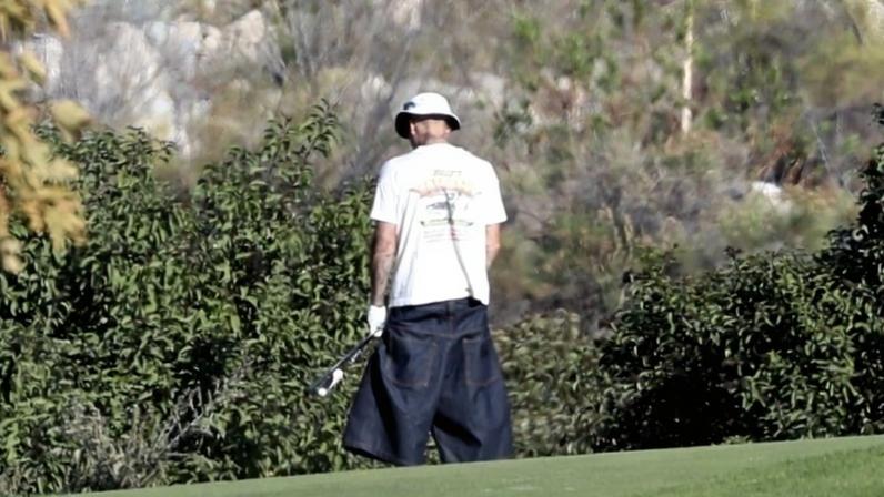 Justin Bieber was seen urinating in the bushes at a golf course.
